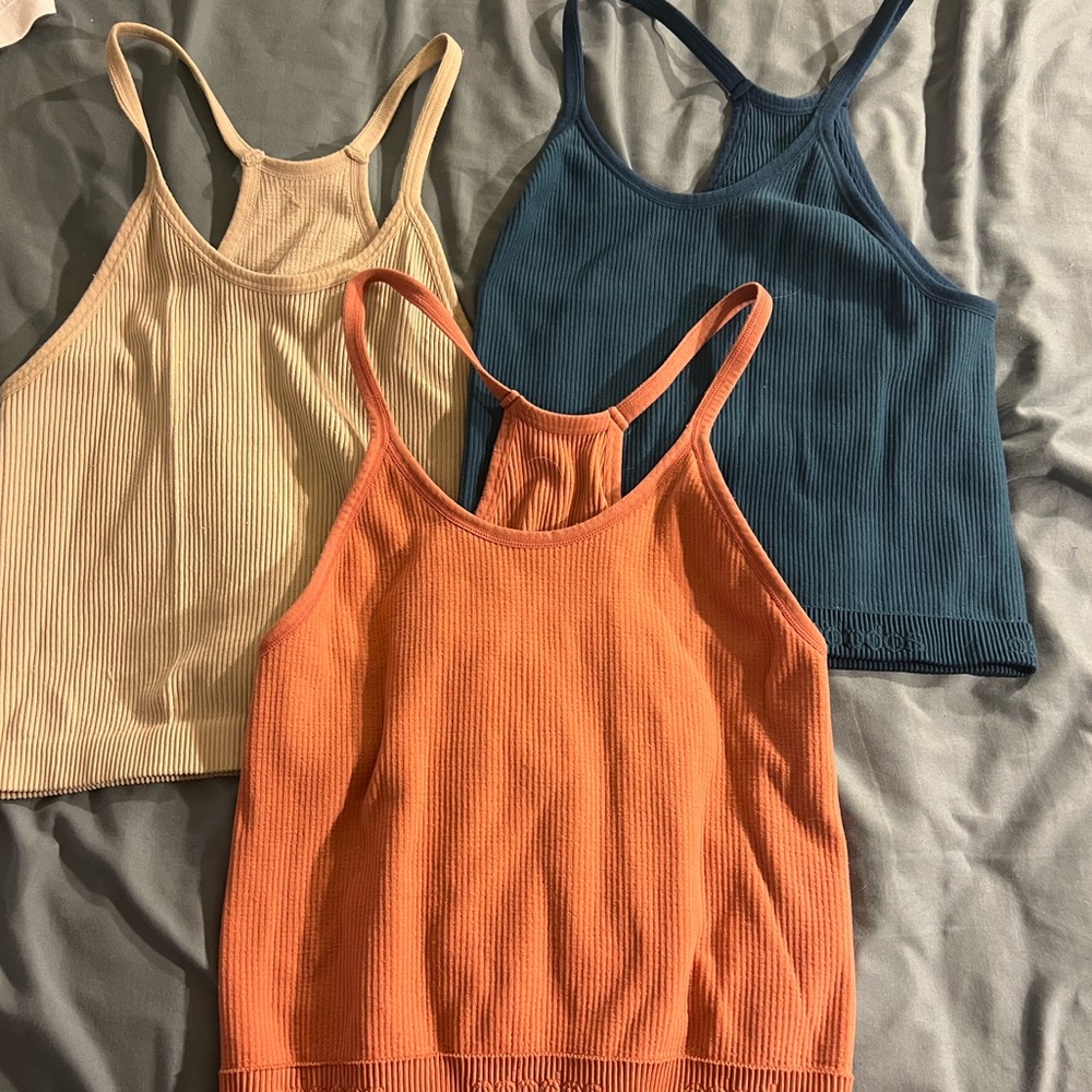 Pack of 3 Crop Tank Tops